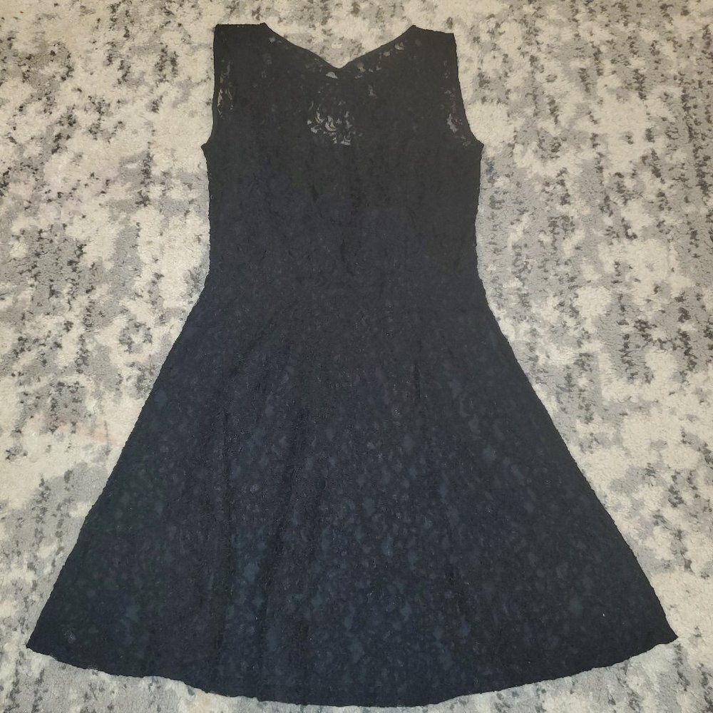 Black Lace Designer Julio Dress || sz 6 || Open back